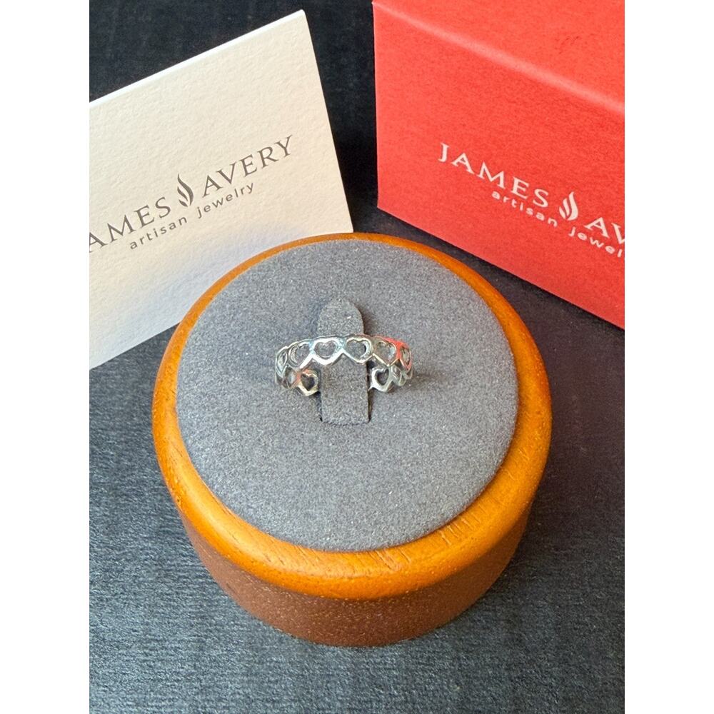James Avery Sterling Tiny Hearts Band Ring Size 6.5-6.75 - Picture 2 of 7